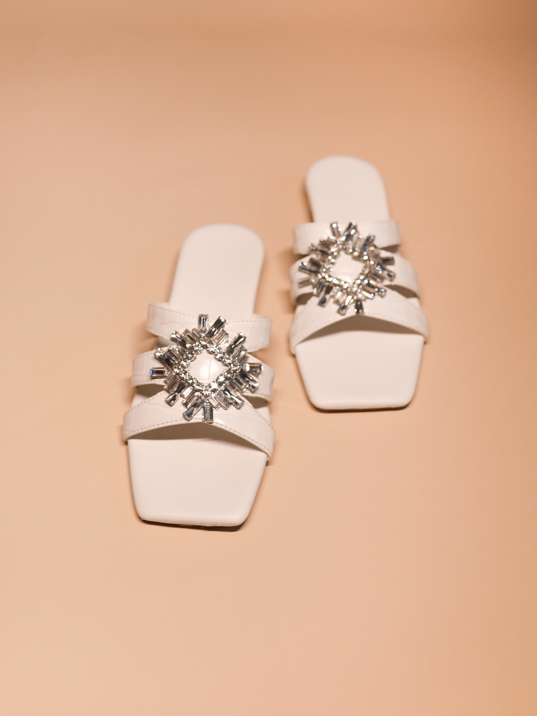Mia Crystal Sliders Chalk White