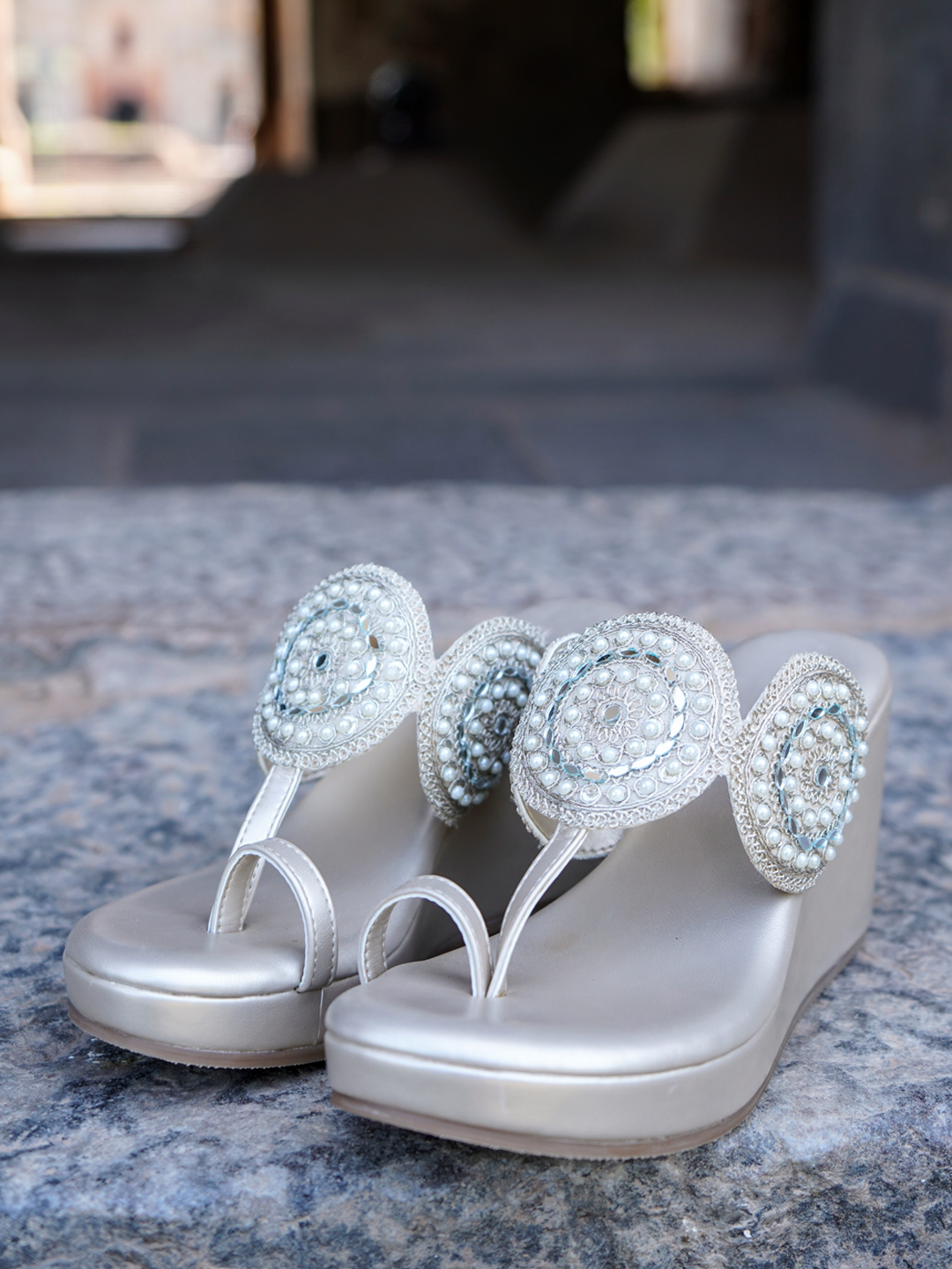 Zoya Kolha Wedges