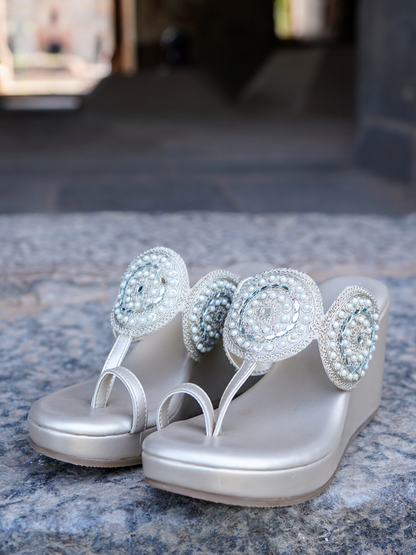 Zoya Kolha Wedges