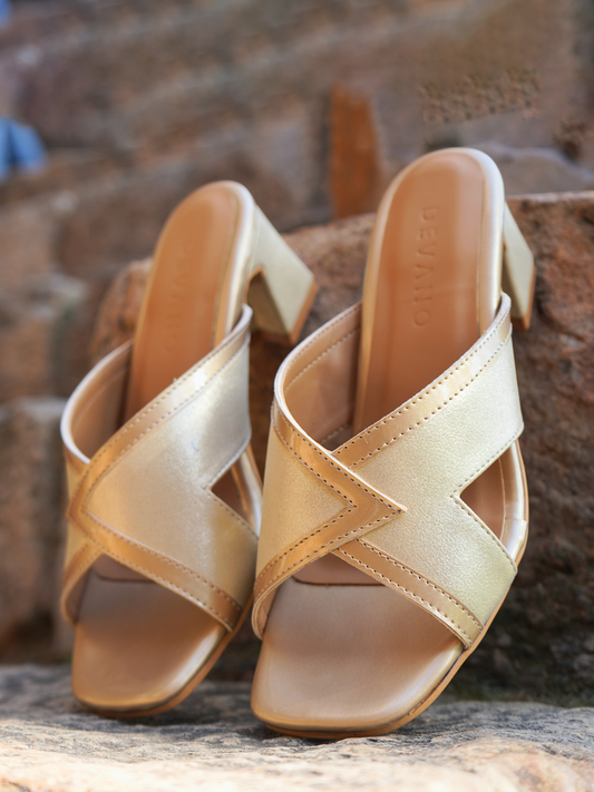 Amara Heels Gold