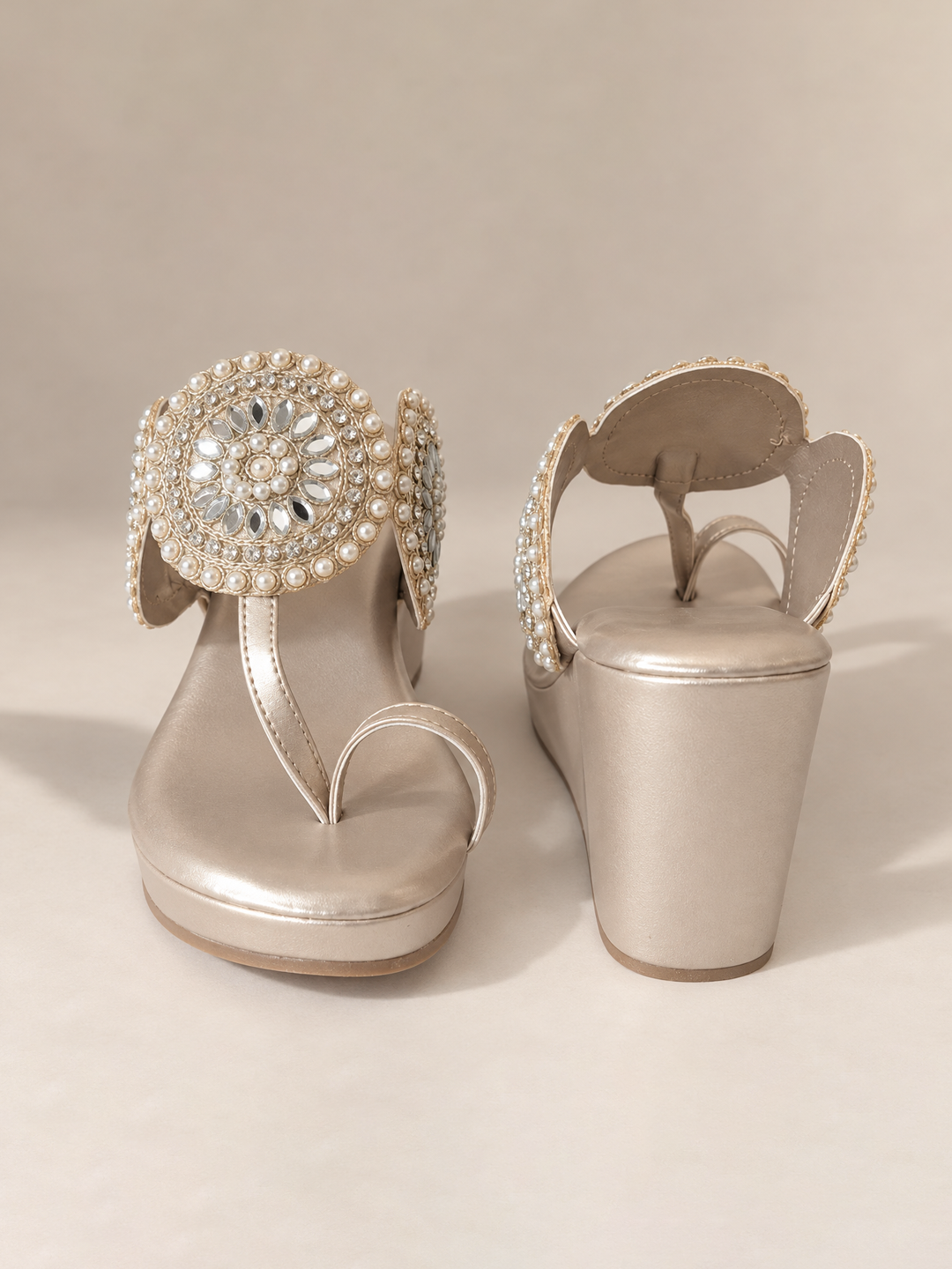 Zoya Kolha Wedges